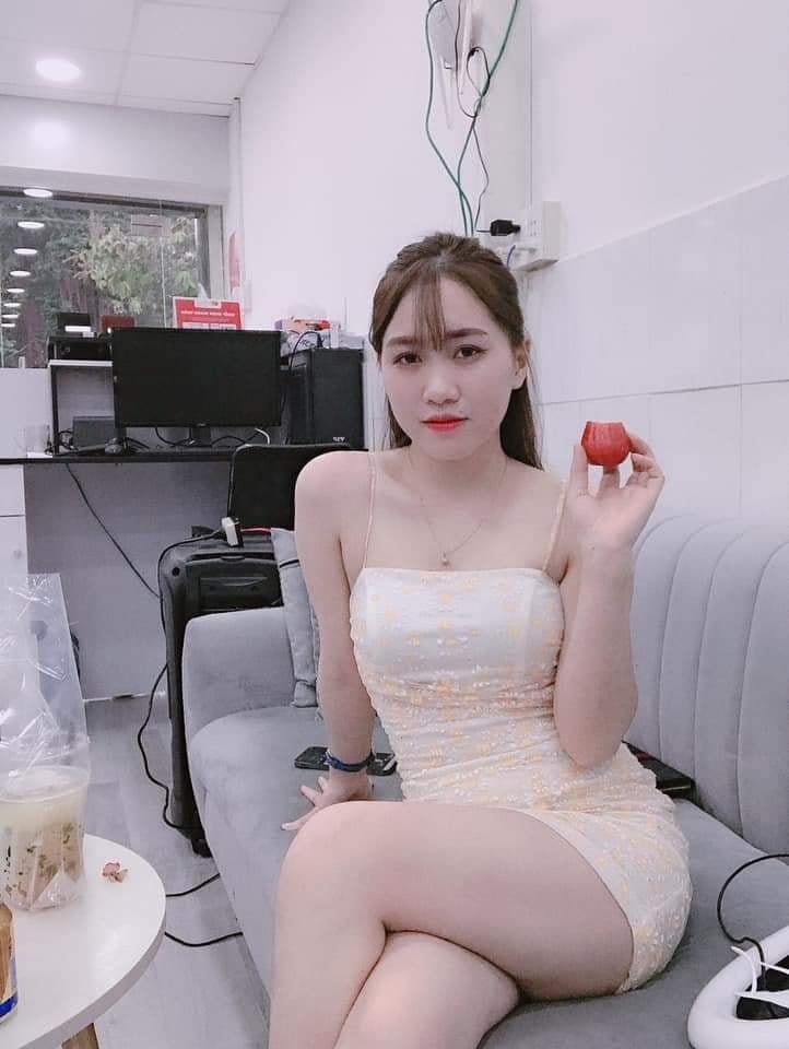 Cu Gái Xinh Xu Hướng Thẩm Mỹ Đỉnh Cao Trong Thế Giới Mạng Việt Nam