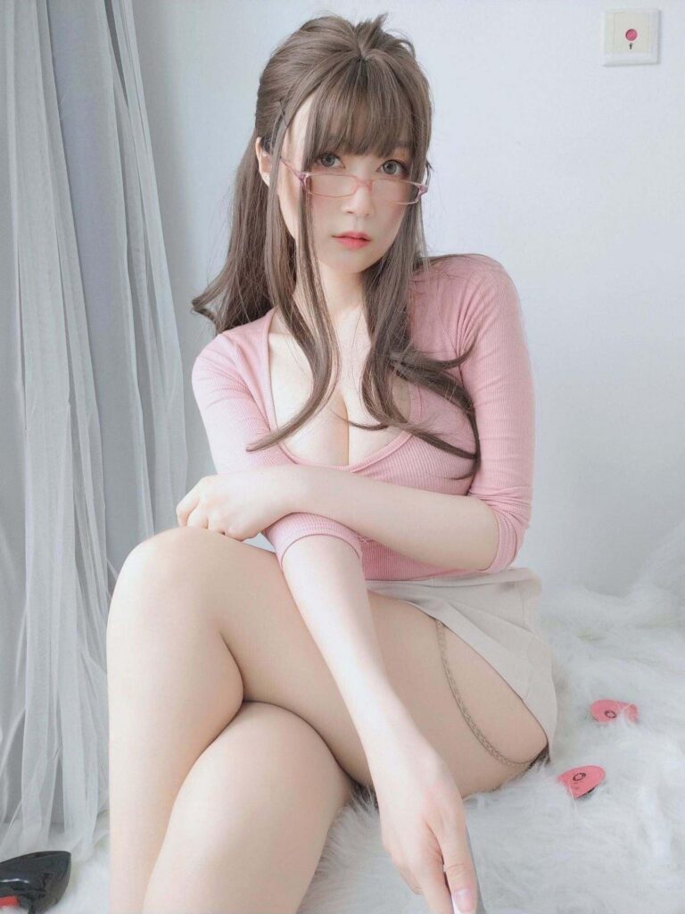 Anh Gái Đẹp Sexy Sức Hút Không Thể Cản Phá Trên Mạng Xã Hội